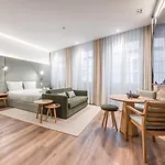 Guestready - Mercadores 150 *